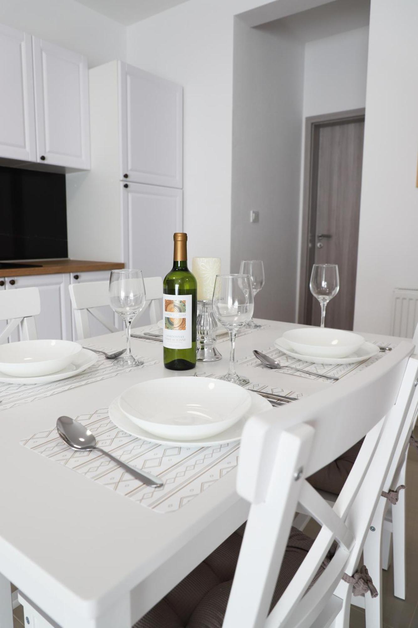 Holiday Apartments Ivano & Leo - Private Parking Zadar Bagian luar foto