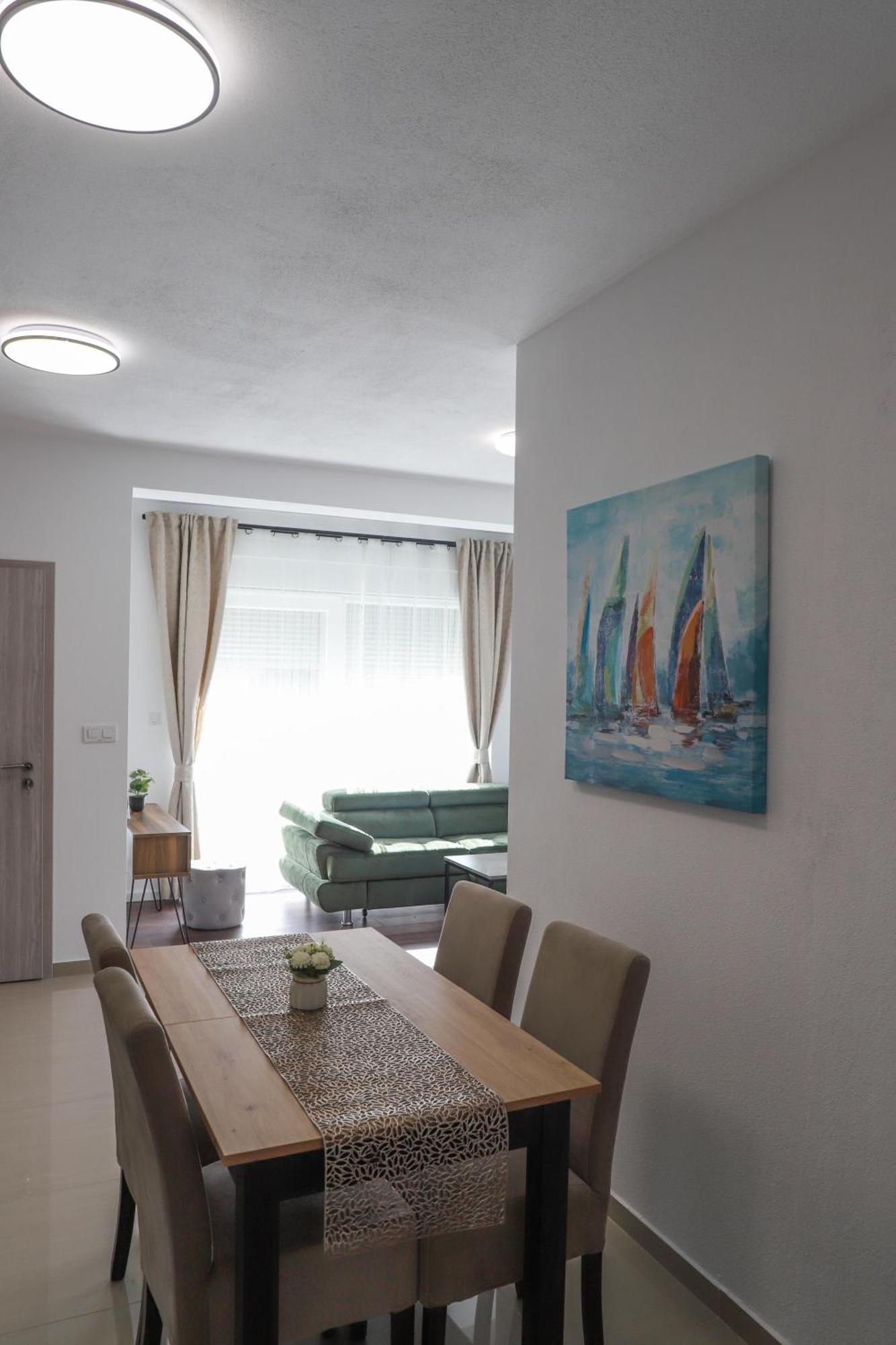 Holiday Apartments Ivano & Leo - Private Parking Zadar Bagian luar foto